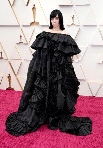 HOLLYWOOD, CALIFORNIA - MARCH 27: Billie Eilish attends the 94th Annual Academy Awards at Hollywood and Highland on March 27, 2022 in Hollywood, California. (Photo by Kevin Mazur/WireImage)