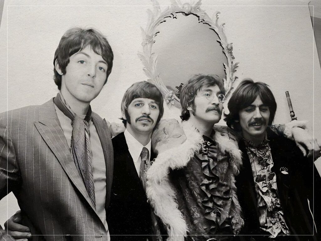 Paul McCartney - John Lennon - Ringo Starr - George Harrison - 1967 - The Beatles