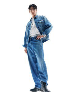 Jung Kook x Calvin Klein