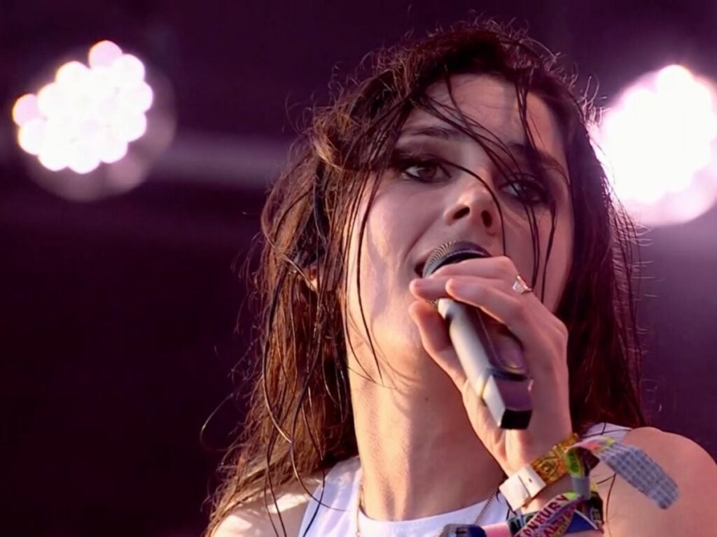 Wolf Alice - Glastonbury - Far Out Magazine